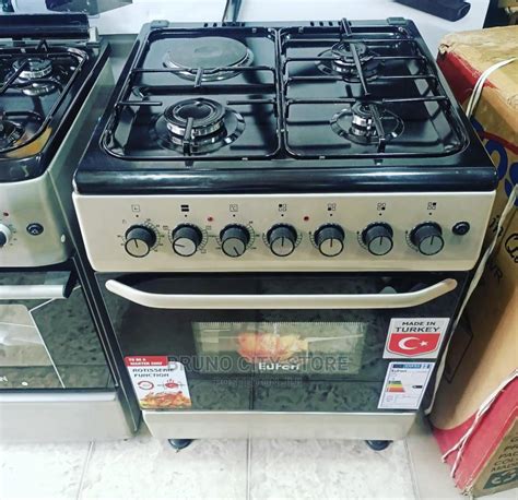 gas cooker open now